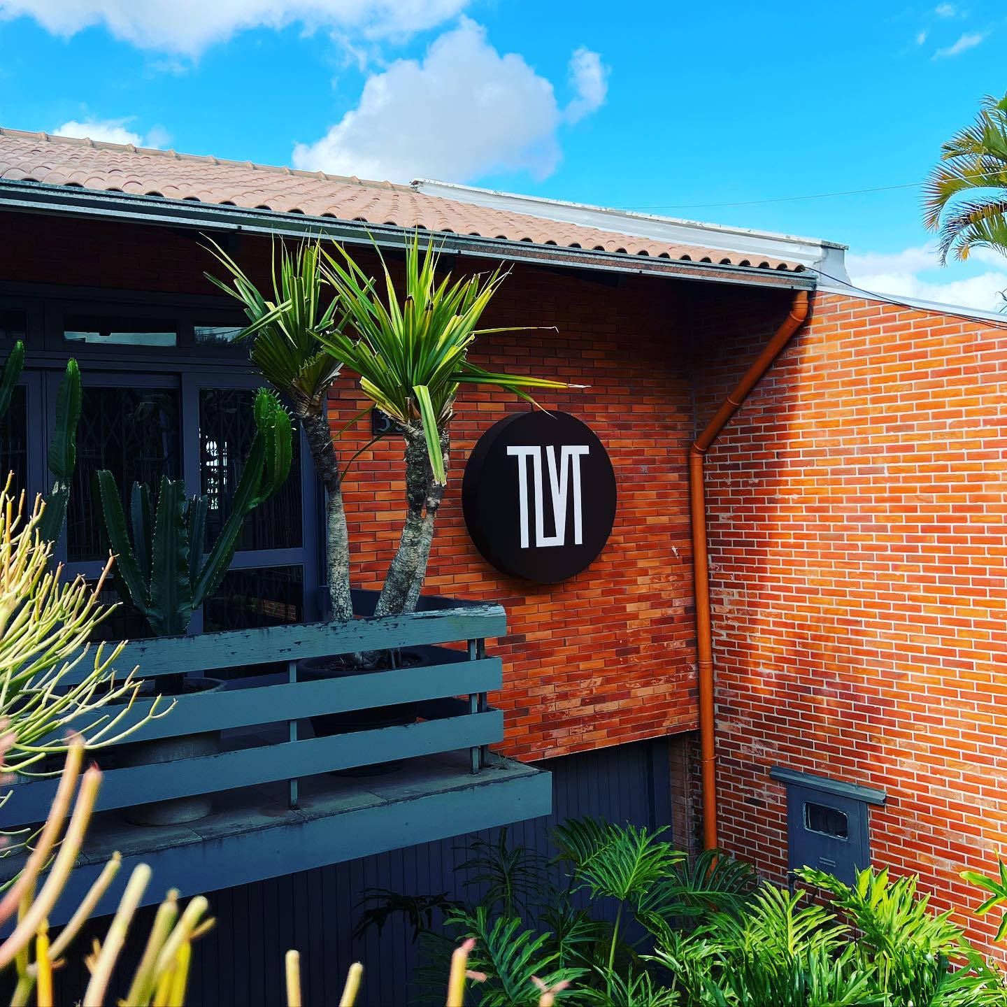 Projeto de comunicação visual MS Luminosos - 66DF29BA