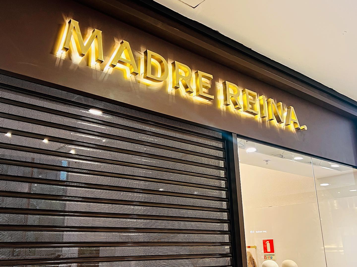 Projeto de comunicação visual MS Luminosos - 66DF3C08